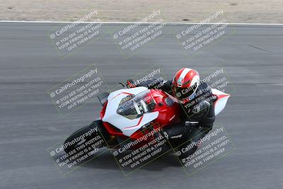 media/Mar-20-2023-Moto Forza (Mon) [[d0bbc59e78]]/1-A Group (Green)/Session 4 (Turn 10 Inside)/